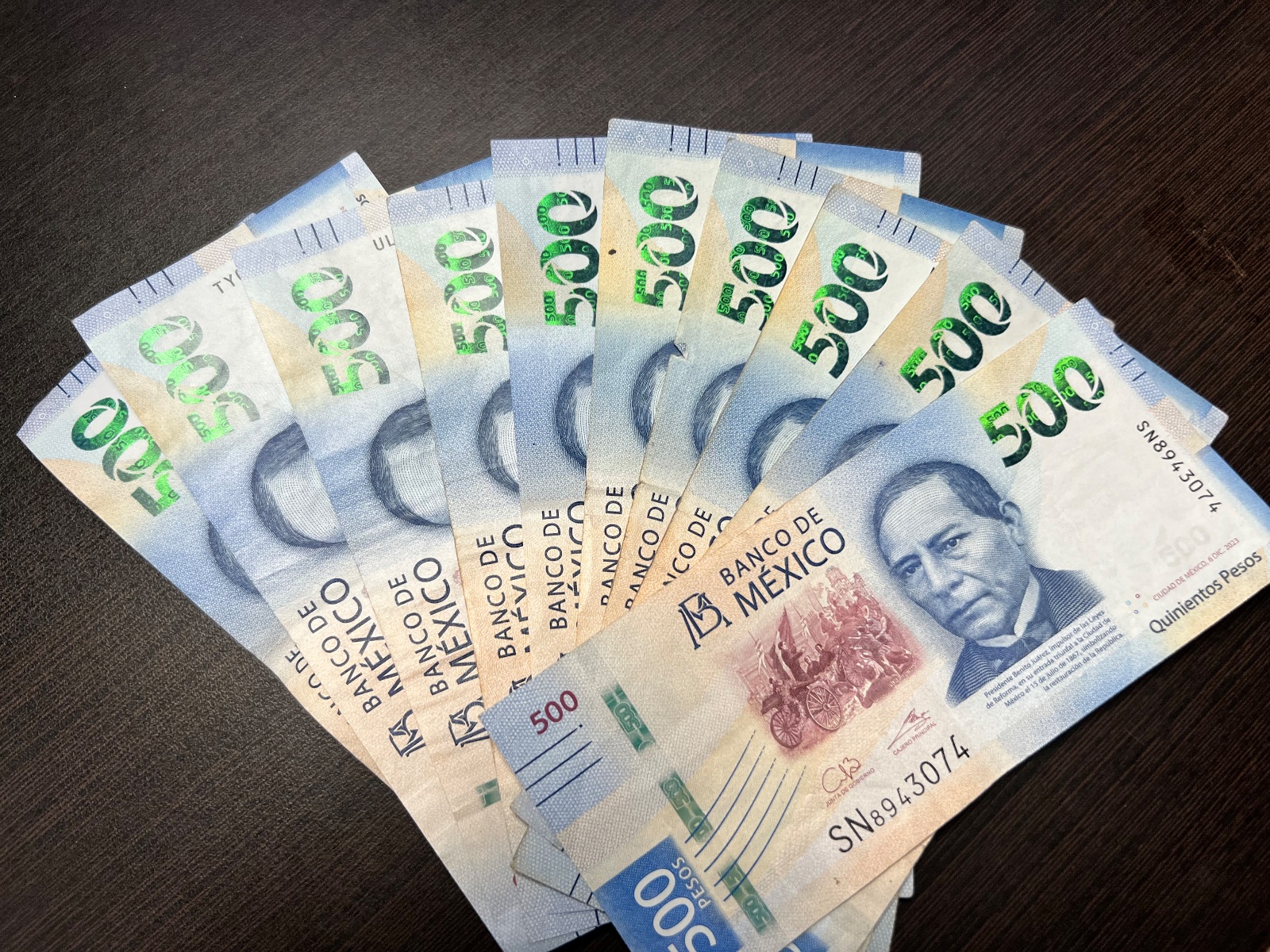 $2000 EN EFECTIVO